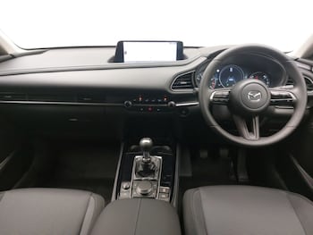 Used Mazda CX-30 2025 for sale - 76208396: Photo 2