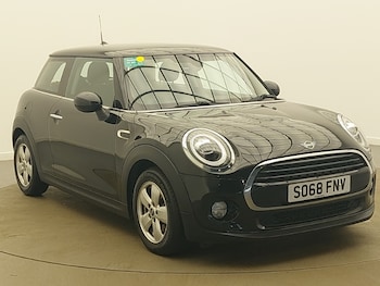 Used MINI Hatch 2019 for sale - 77689818: Photo