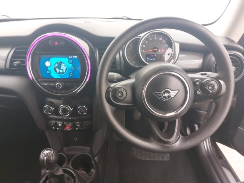 Used MINI Hatch 2019 for sale - 77689818: Photo 2