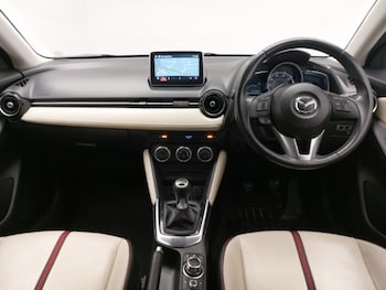 Used Mazda Mazda2 2016 for sale - 77154863: Photo