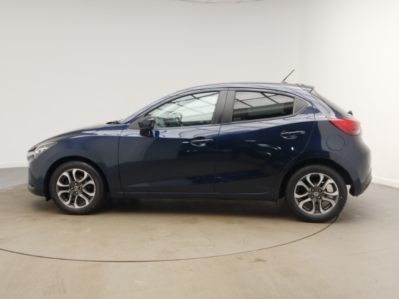 Used Mazda Mazda2 2016 for sale - 77154863: Photo 4