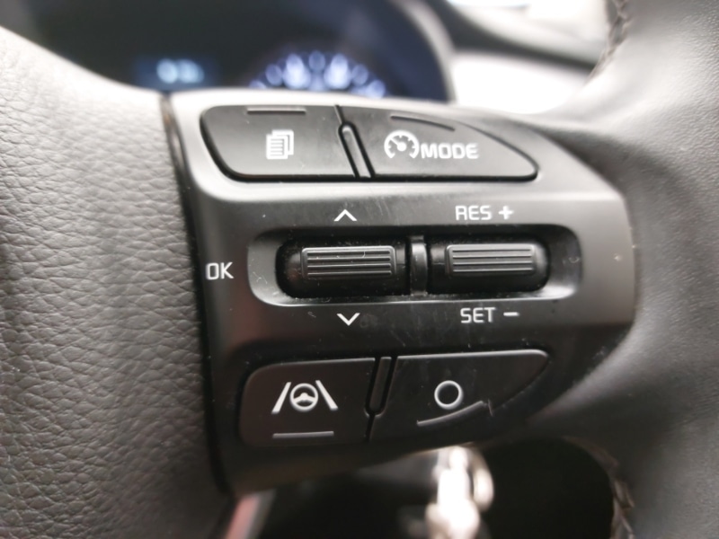 Used Kia Stonic 2023 for sale - 76566857: Photo 13