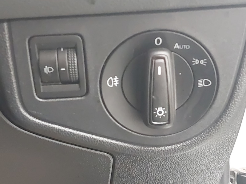 Used Volkswagen Polo 2018 for sale - 76478350: Photo 12