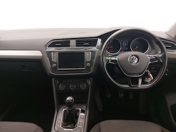 Used Volkswagen Tiguan 2016 for sale - 78369001: Photo