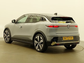Used Renault Megane E Tech 2022 for sale - 76301880: Photo 3
