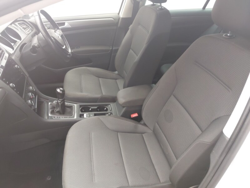 Used Volkswagen Golf 2019 for sale - 77722002: Photo 5