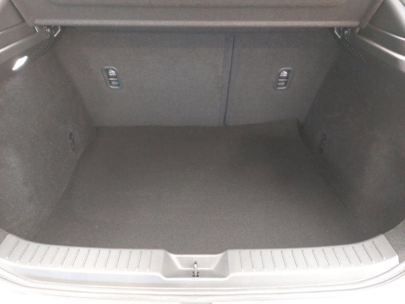 Used Mazda CX-30 2025 for sale - 76628699: Photo 8