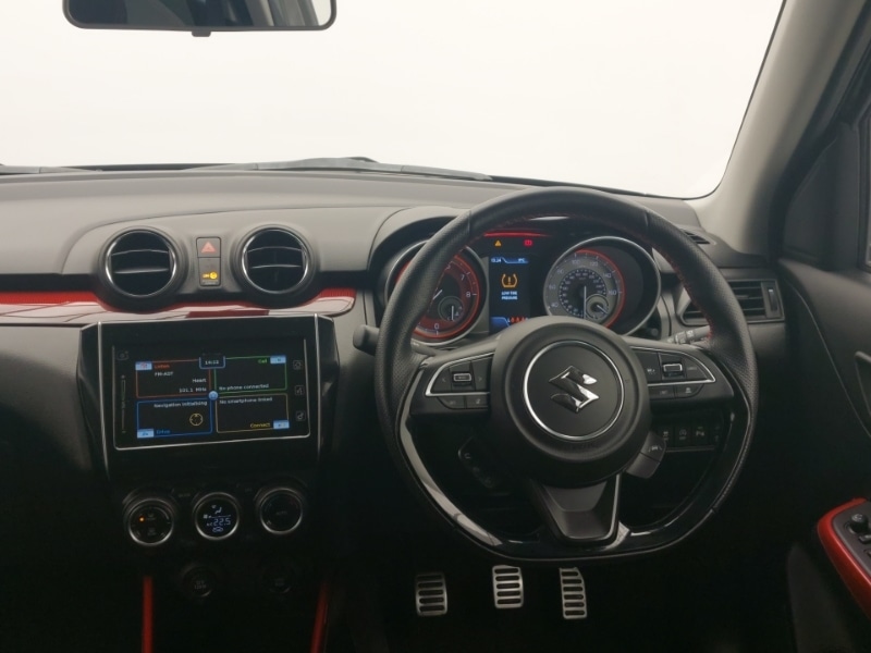 Used Suzuki Swift 2022 for sale - 77329747: Photo 2