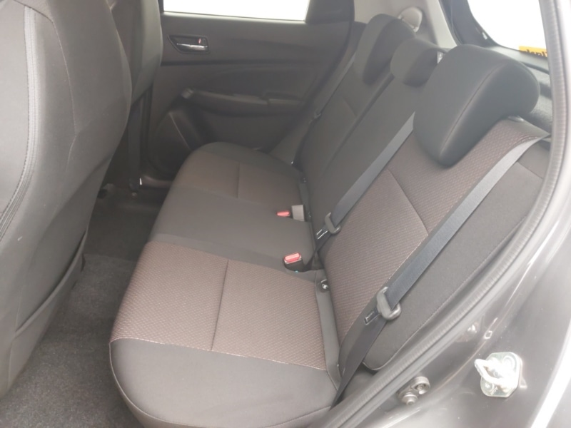 Used Suzuki Swift 2022 for sale - 77329747: Photo 6