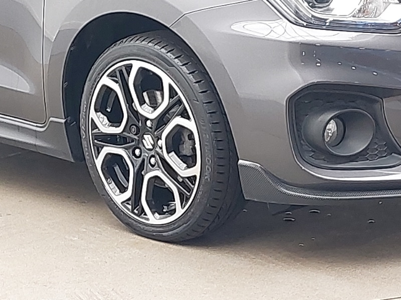 Used Suzuki Swift 2022 for sale - 77329747: Photo 9