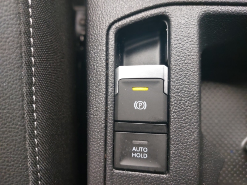 Used Volkswagen T-Roc 2023 for sale - 78126228: Photo 17