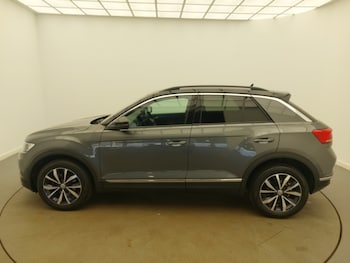Used Volkswagen T-Roc 2019 for sale - 78905598: Photo
