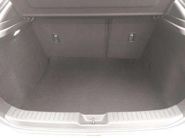 Used Mazda CX-30 2025 for sale - 76195679: Photo 8