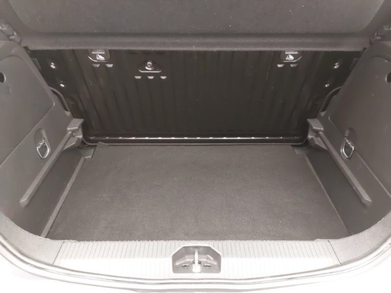 Used Vauxhall Corsa 2017 for sale - 76656598: Photo 8