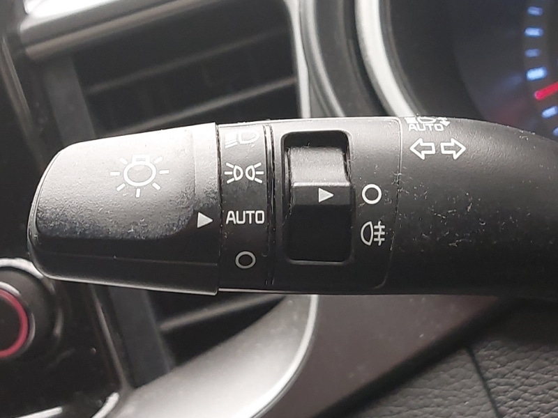 Used Kia XCeed 2023 for sale - 76736840: Photo 15