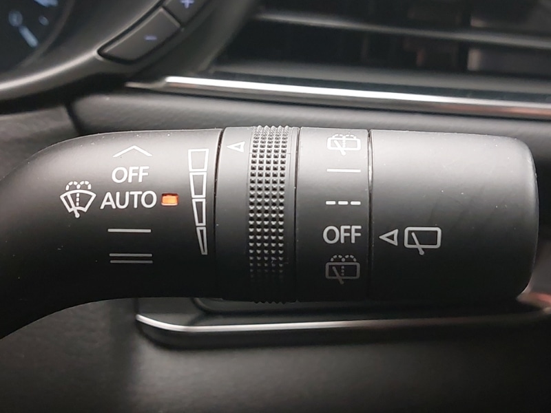 Used Mazda CX-30 2023 for sale - 76947192: Photo 16