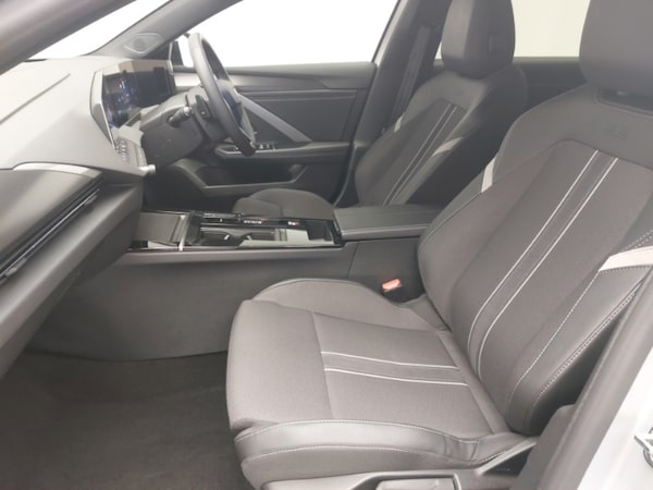 Used Vauxhall Astra 2024 for sale - 76289305: Photo 5