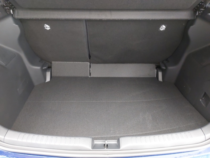 Used Mazda Mazda2 HYBRID 2025 for sale - 76427180: Photo 8