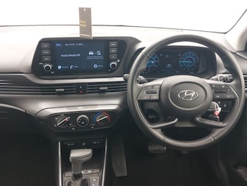 Used Hyundai i20 2022 for sale - 77815618: Photo