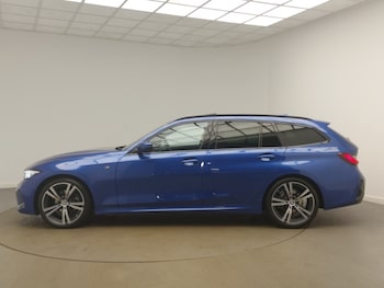 Used BMW 3 Series 2024 for sale - 76107937: Photo
