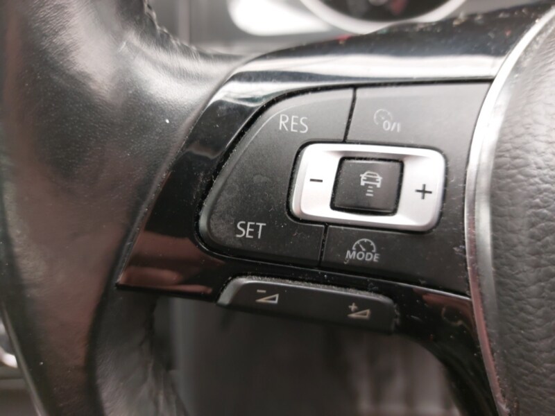 Used Volkswagen Golf 2018 for sale - 77847080: Photo 15