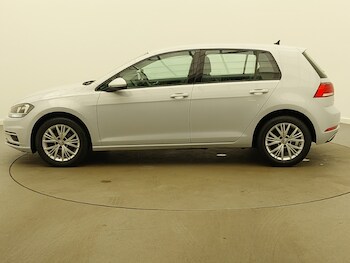 Used Volkswagen Golf 2018 for sale - 77847080: Photo