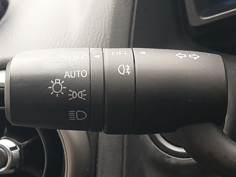 Used Mazda Mazda2 2023 for sale - 76533022: Photo 16