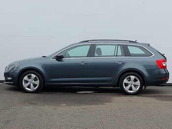 Used Skoda Octavia 2020 for sale - 76098961: Photo 4