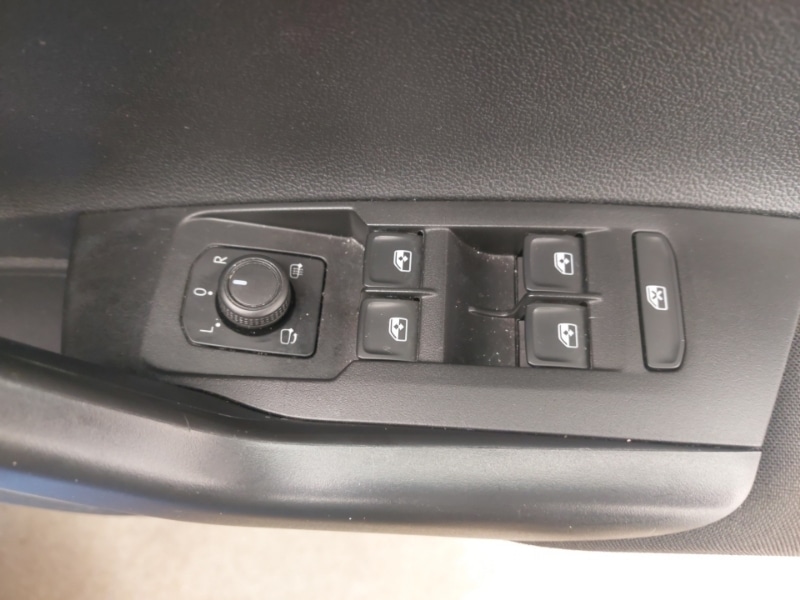 Used Volkswagen Polo 2022 for sale - 77379795: Photo 12