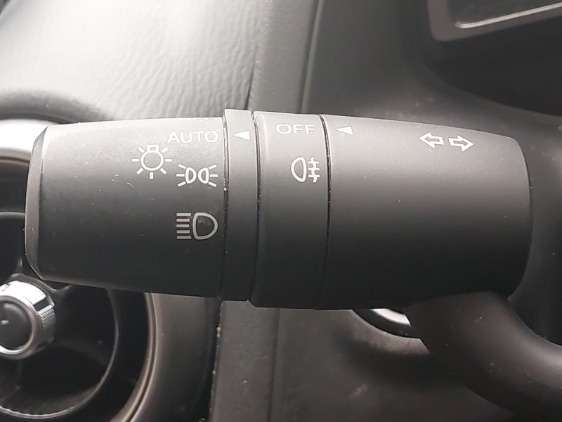 Used Mazda Mazda2 2022 for sale - 76427176: Photo 15