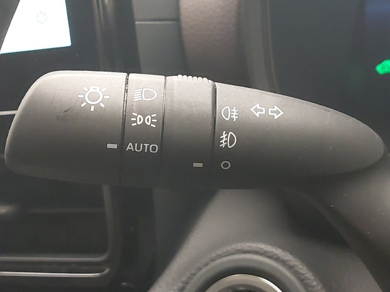 Used Toyota Yaris Cross 2024 for sale - 76974920: Photo 15