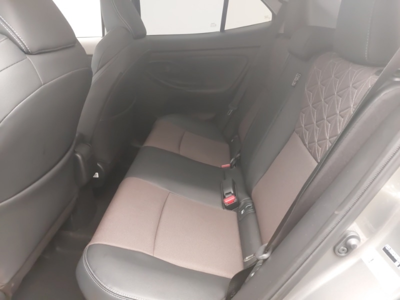 Used Toyota Yaris Cross 2024 for sale - 76974920: Photo 6