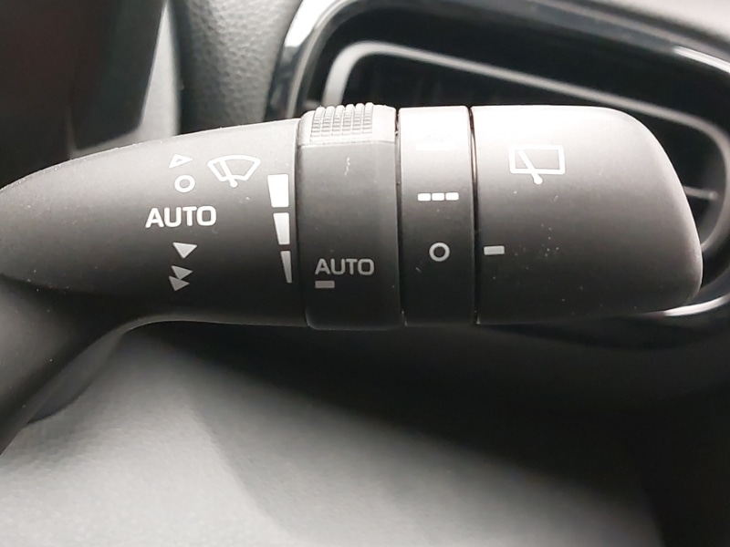 Used Mazda Mazda2 HYBRID 2025 for sale - 76414388: Photo 16