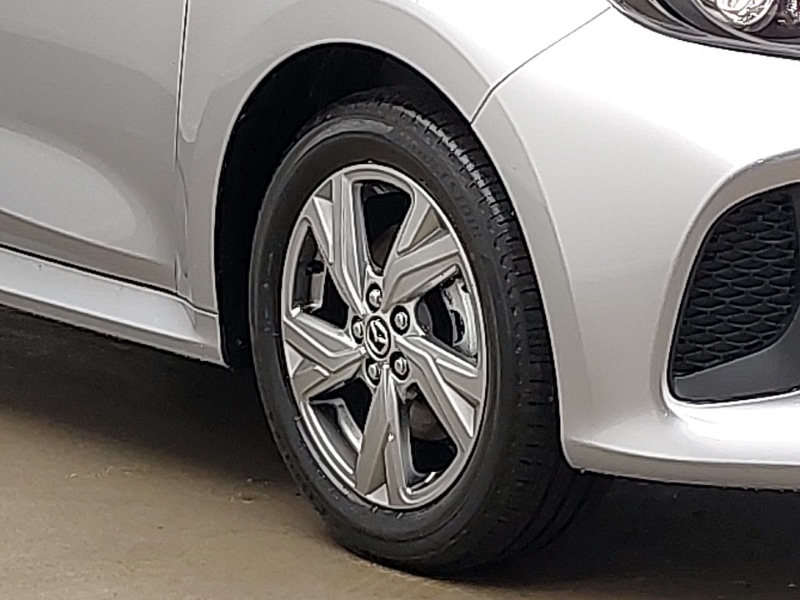 Used Mazda Mazda2 HYBRID 2025 for sale - 76414388: Photo 9