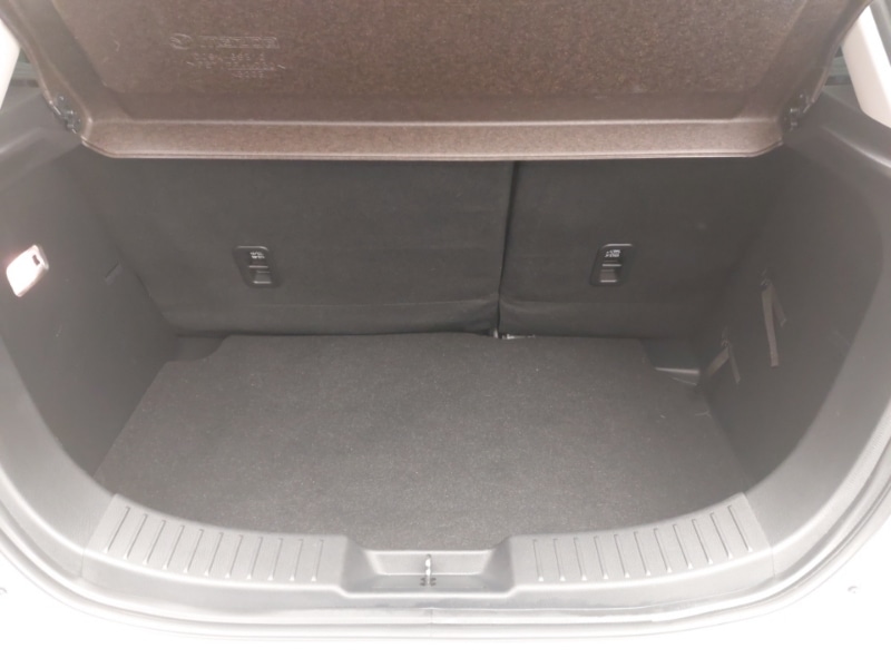 Used Mazda Mazda2 2024 for sale - 76258464: Photo 8