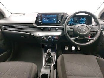 Used Hyundai BAYON 2023 for sale - 76958993: Photo