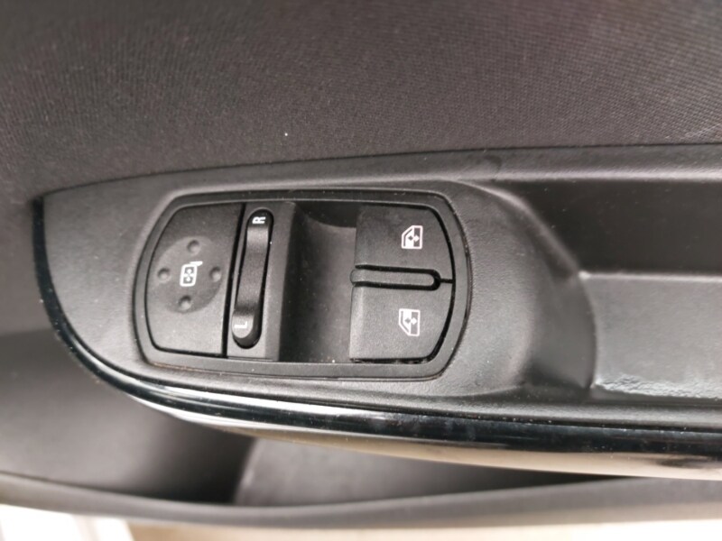 Used Vauxhall Corsa 2019 for sale - 77815551: Photo 12