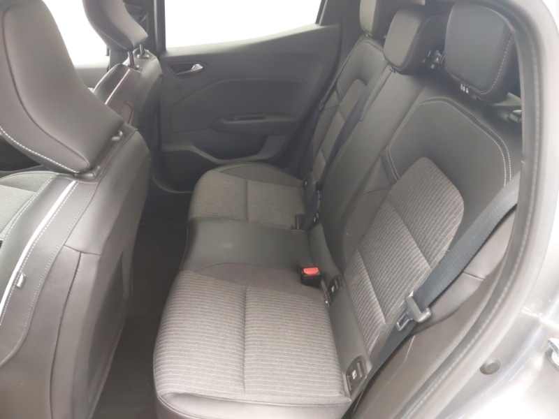 Used Renault Clio 2022 for sale - 77907590: Photo 6