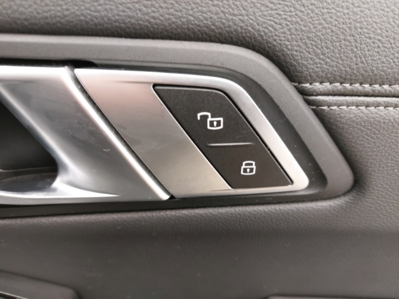 Used BMW 3 Series 2020 for sale - 78013208: Photo 13