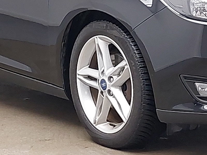 Used Ford Focus 2015 for sale - 77168803: Photo 9