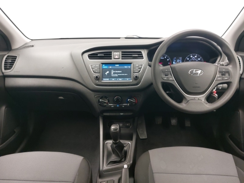 Used Hyundai i20 2019 for sale - 77126143: Photo 2