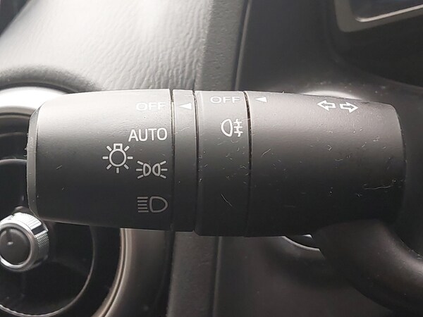 Used Mazda Mazda2 2022 for sale - 76258363: Photo 15