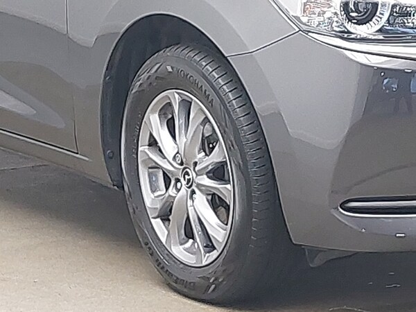 Used Mazda Mazda2 2022 for sale - 76258363: Photo 9