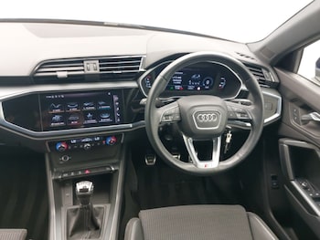 Used Audi Q3 2021 for sale - 78093550: Photo