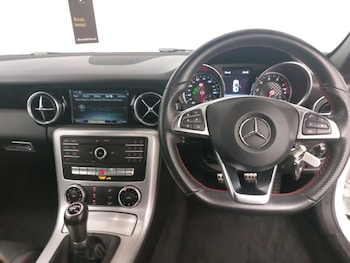 Used Mercedes-Benz SLC 2016 for sale - 78941144: Photo