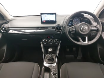 Used Mazda Mazda2 2023 for sale - 76108148: Photo 2
