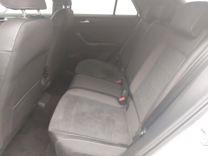 Used Volkswagen T-Roc 2023 for sale - 76556505: Photo 6