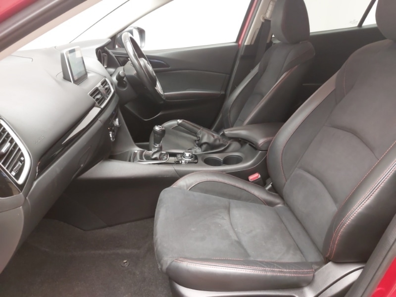 Used Mazda Mazda3 2016 for sale - 76779366: Photo 5
