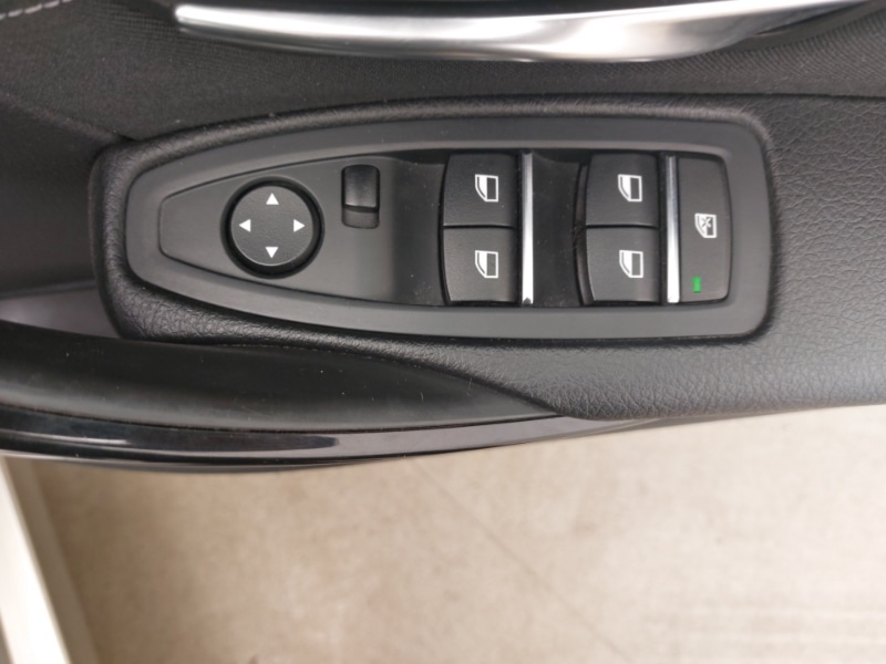 Used BMW 3 Series 2016 for sale - 77503043: Photo 12