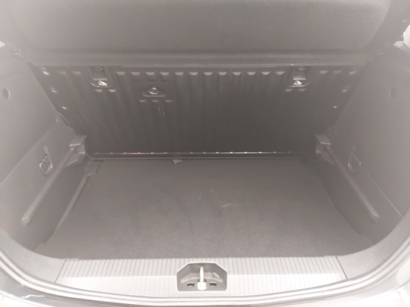 Used Vauxhall Corsa 2016 for sale - 77114490: Photo 8